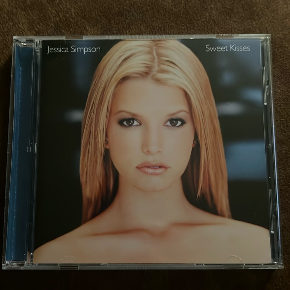 Jessica Simpson Sweet Kisses CD Album
